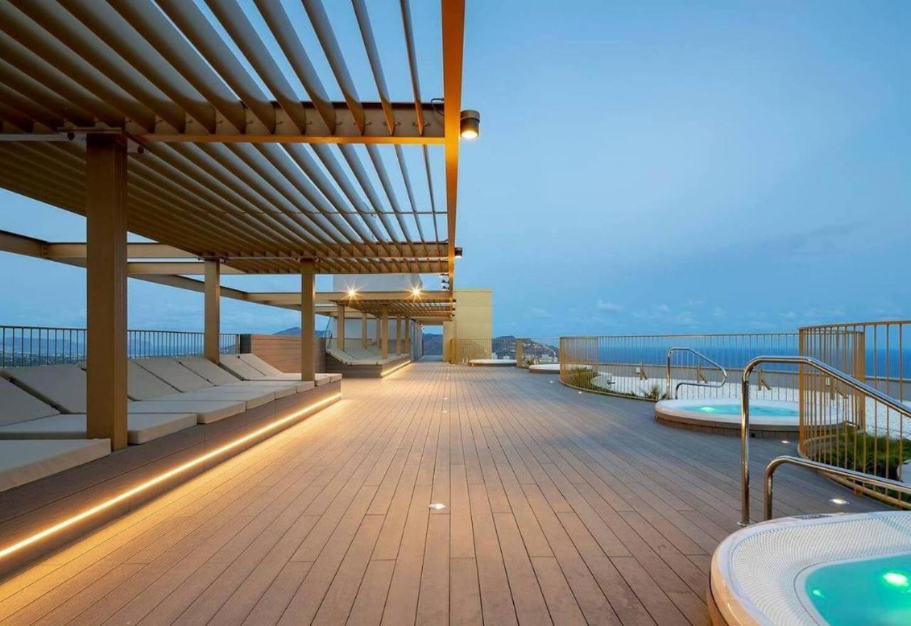 Floor 32! Intempo Luxury Daire Benidorm Dış mekan fotoğraf