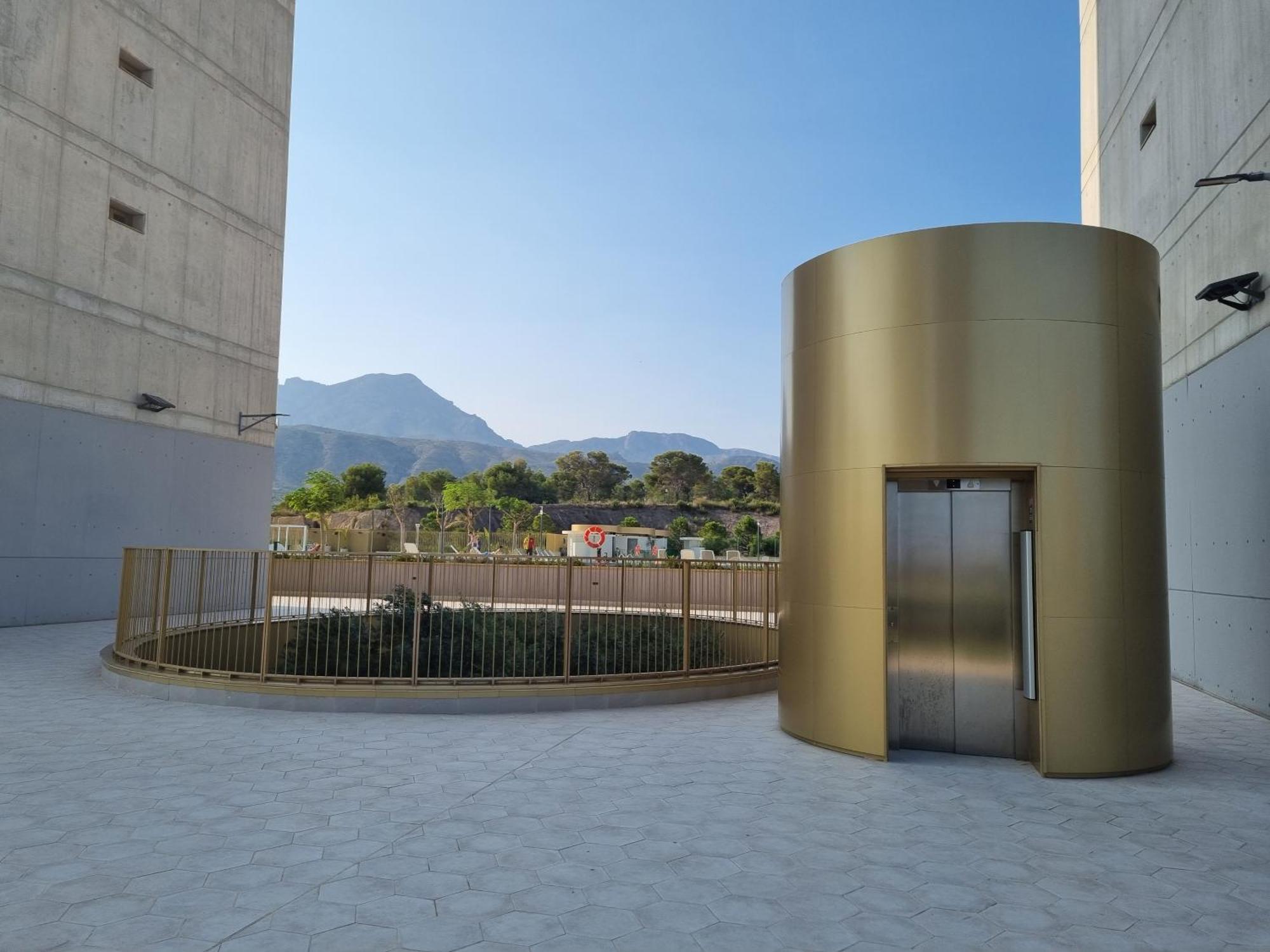 Floor 32! Intempo Luxury Daire Benidorm Dış mekan fotoğraf