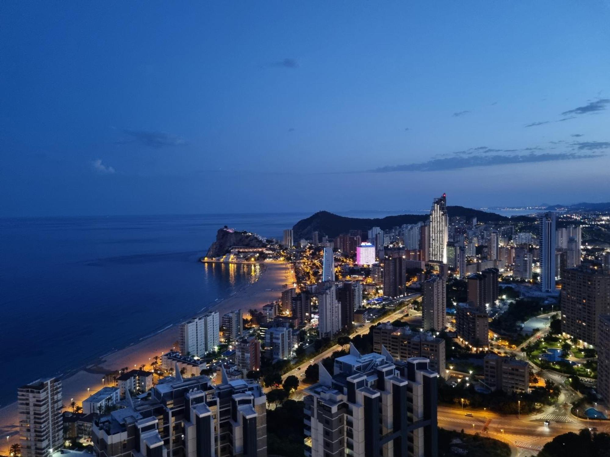 Floor 32! Intempo Luxury Daire Benidorm Dış mekan fotoğraf