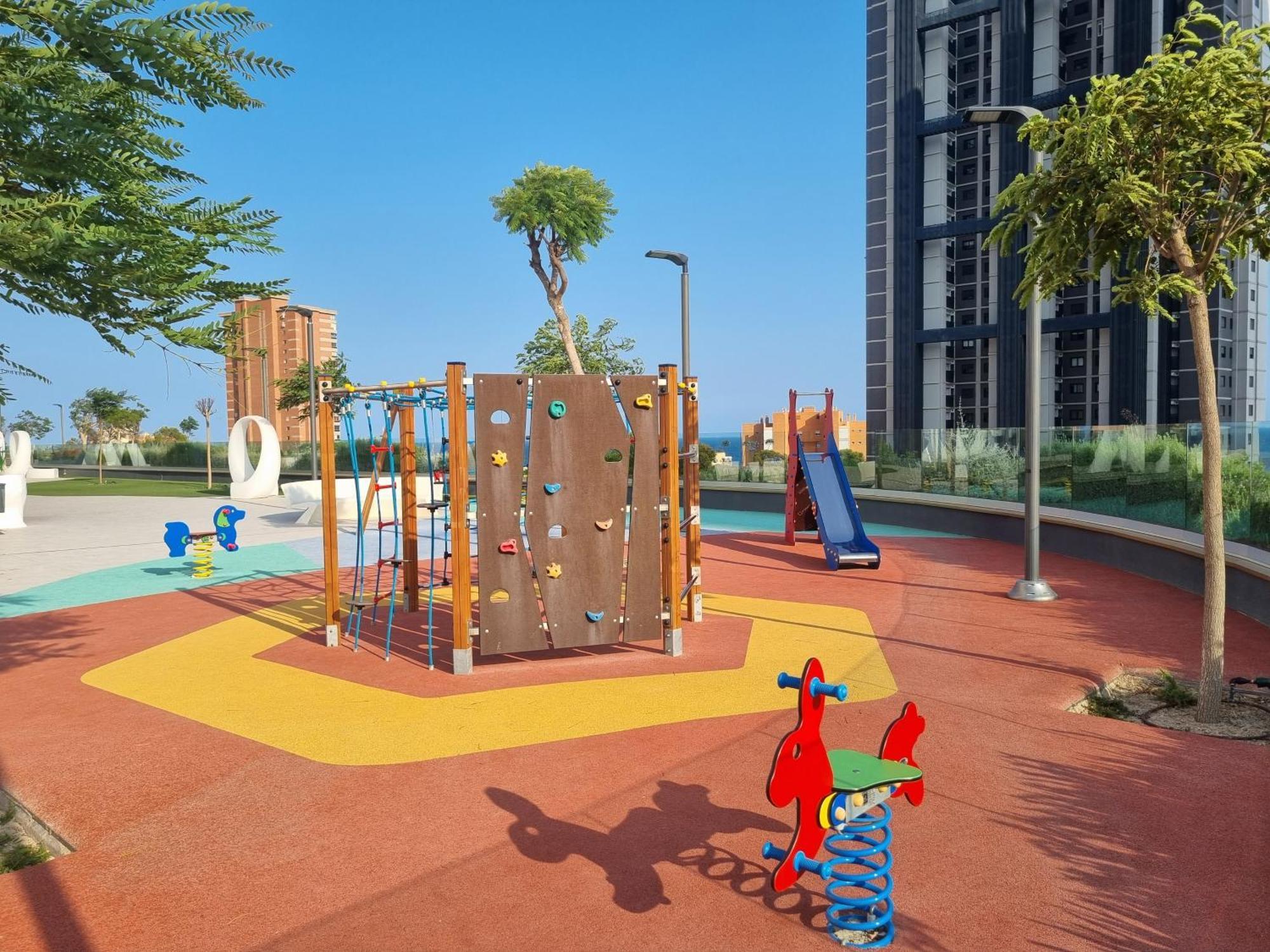 Floor 32! Intempo Luxury Daire Benidorm Dış mekan fotoğraf